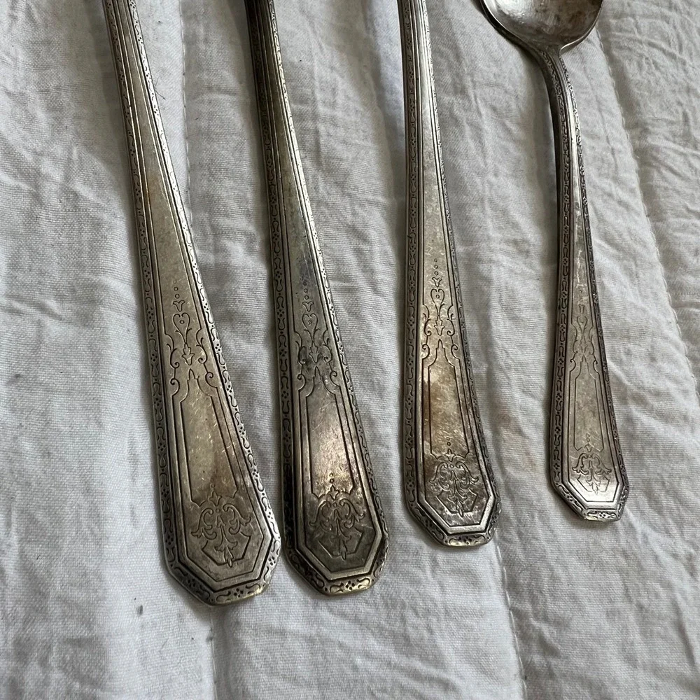 Wm Rogers Mfg Co Arbutus Silverplate Flatware 4pc